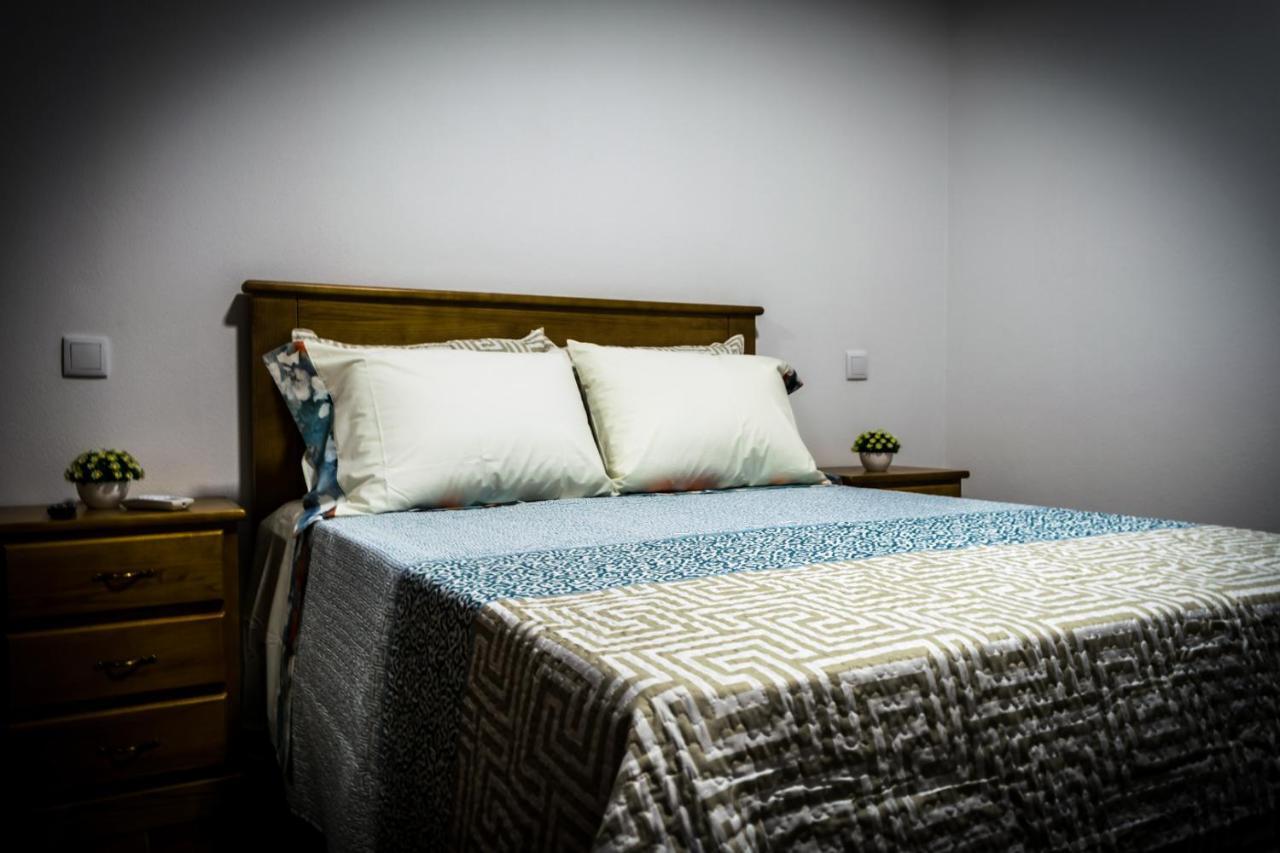 Hostel Encostas Do Douro Марку-ді-Канавезиш Екстер'єр фото