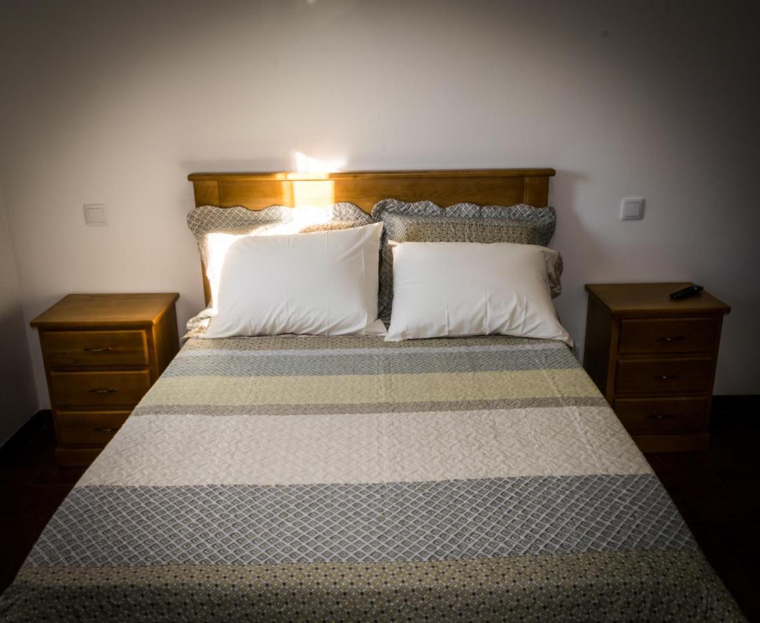 Hostel Encostas Do Douro Марку-ді-Канавезиш Екстер'єр фото